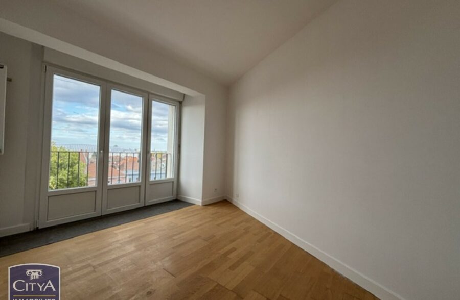Appartement 2 pièces 32 m² · à Lille · 32,2 m² · 95 000 €