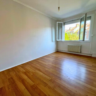 Appartement T5 balcons et garage La Madeleine
