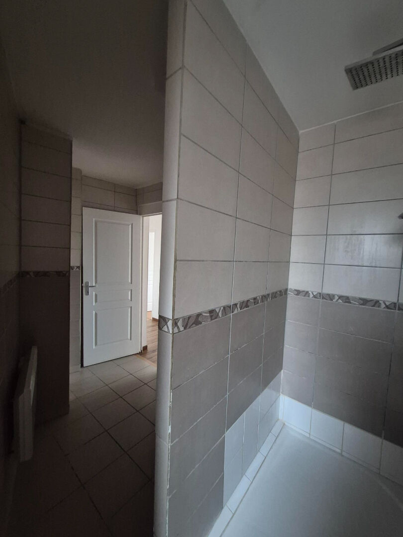 Appartement  4 pièce(s) 81.692 m2