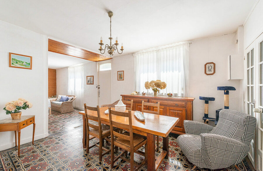 Maison en semi plein pied sur 1363 m²