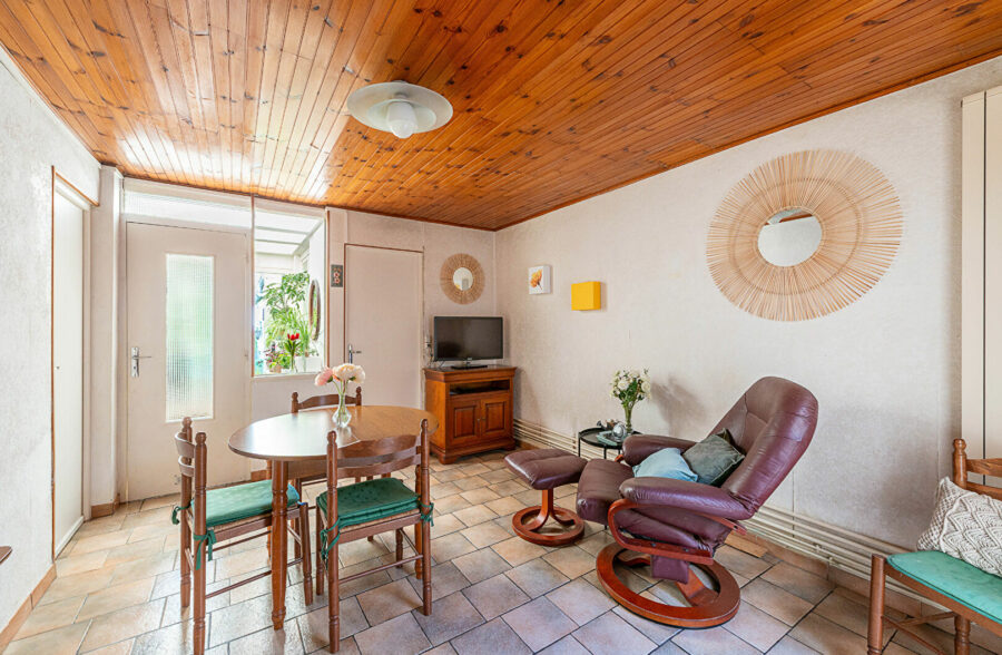 Maison en semi plein pied sur 1363 m²