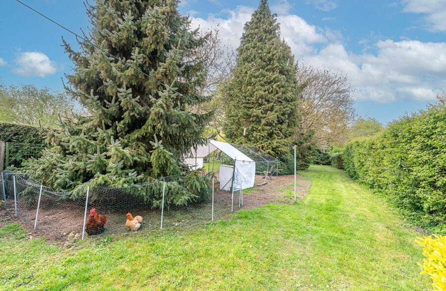 Maison en semi plein pied sur 1363 m²