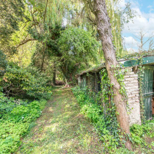 Maison en semi plein pied sur 1363 m²