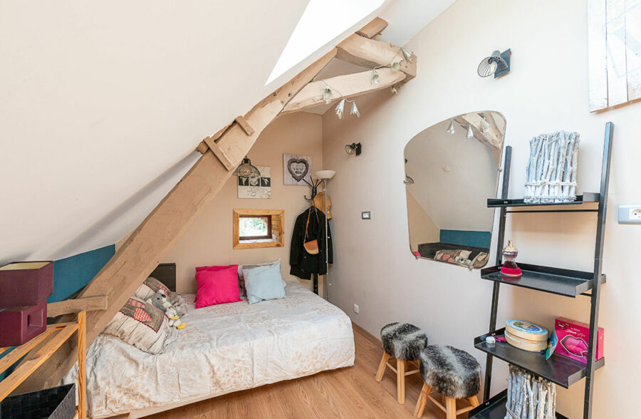 MAISON INDIVIDUELLE AVEC GARAGE