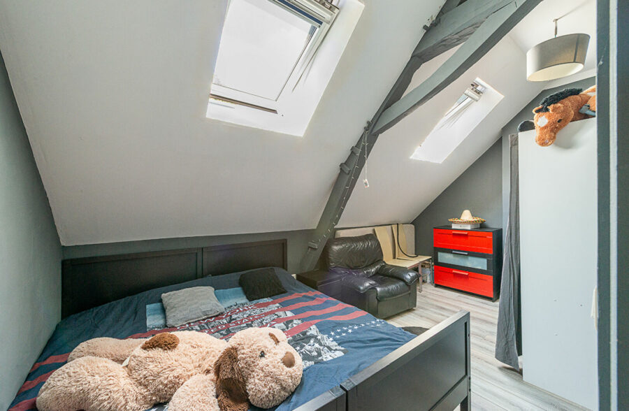 MAISON INDIVIDUELLE AVEC GARAGE
