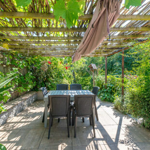 MAISON INDIVIDUELLE AVEC GARAGE