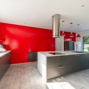 LONGERE SEMI PLAIN PIED DE 148 M²