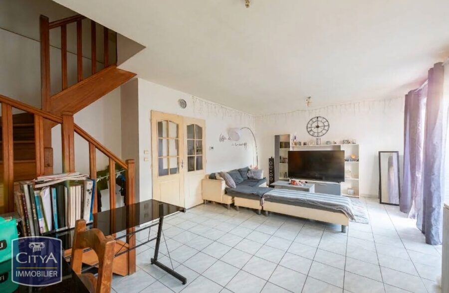 Pavillon de lotissement semi individuel Bruay sur l’Escaut