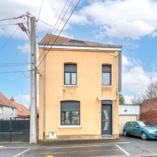 MAISON INDIVIDUELLE  4  CHAMBRES DE 105 M²