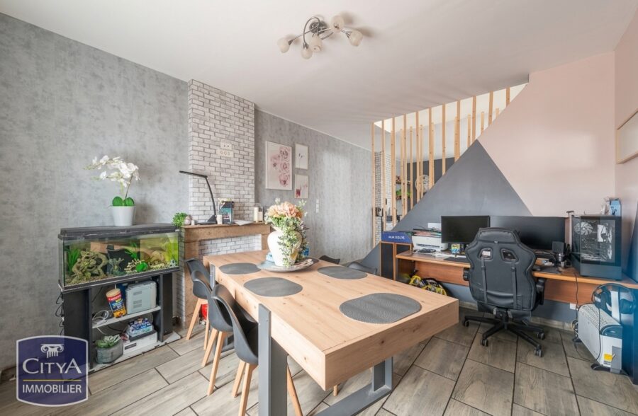 MAISON INDIVIDUELLE  4  CHAMBRES DE 105 M²