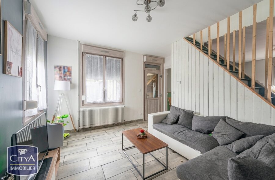 MAISON INDIVIDUELLE  4  CHAMBRES DE 105 M²