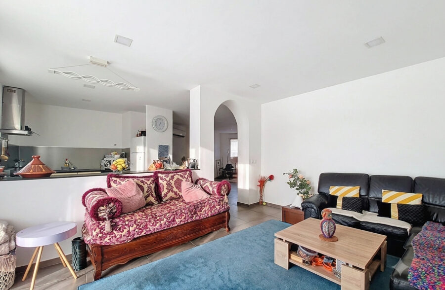 CITYA NORD DE FRANCE – MAISON SEMI-INDIVIDUELLE – GRAND GARAGE – GRAND JARDIN – APPARTEMENT INDÉPENDANT