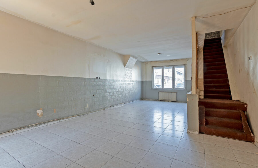 EXCLUSIVITÉ ! Maison 5 pièces de 130 m² ! Roubaix ! 89 900 € FAI !!!
