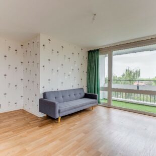 A VENDRE!! EN EXCLUSIVITE!! 75 000€ HAI!! APPARTEMENT T3, DEUX CHAMBRES + BALCON. ROUBAIX.