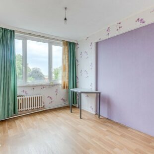 A VENDRE!! EN EXCLUSIVITE!! 75 000€ HAI!! APPARTEMENT T3, DEUX CHAMBRES + BALCON. ROUBAIX.