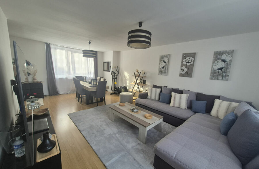 À VENDRE ! DUPLEX  T4 95 m² EN PLEIN CENTRE DE ROUBAIX, 129 000€ HAI!!!
