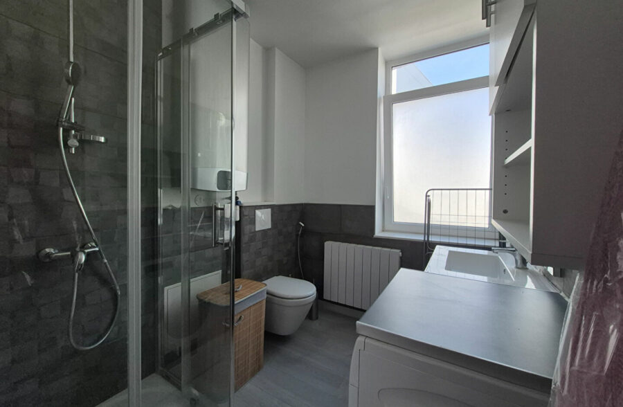 Immeuble de rapport 4 studios centre ville !