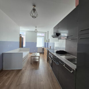 Immeuble de rapport 4 studios centre ville !