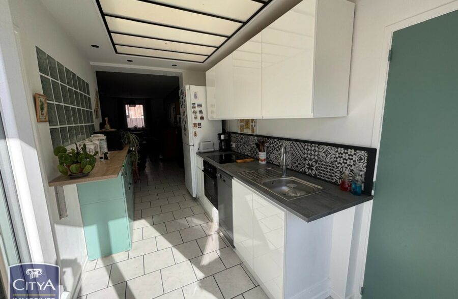 Maison 3 chambres, sans travaux, suite parentale et jardin