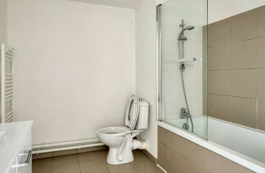 Studio 28m² + parking dans résidence récente