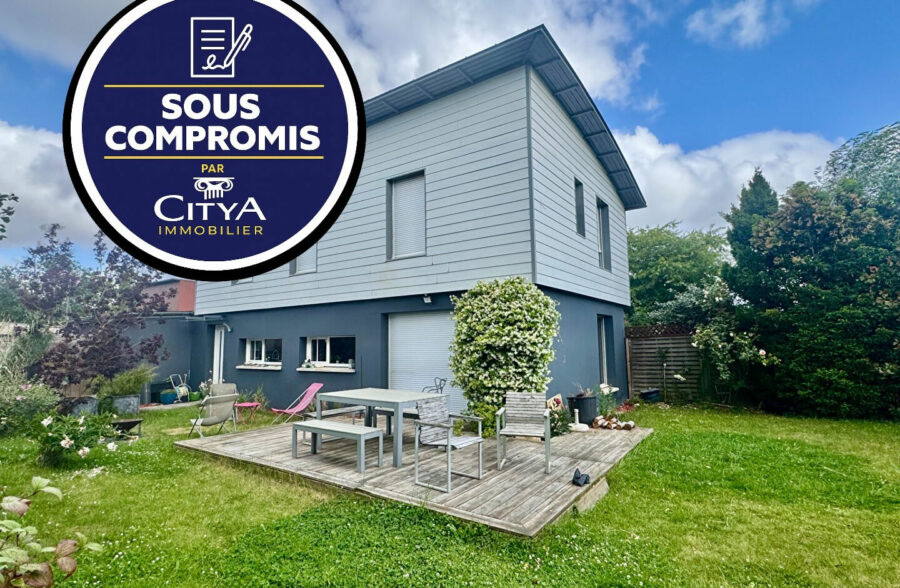 Maison Villeneuve D Ascq 5 pièce(s) 112 m2 &nbsp;Sous compromis&nbsp;