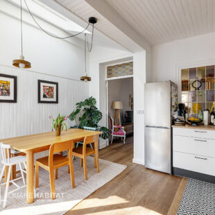 Coup de coeur assuré ! Maison 1930 rénovée – 110 m² – 3 chambres – jardin &nbsp;Sous compromis&nbsp;