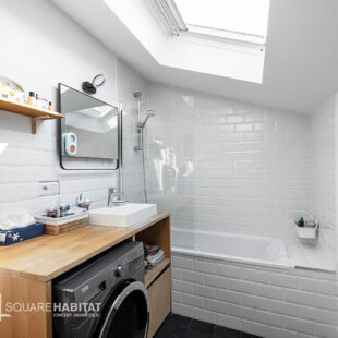Coup de coeur assuré ! Maison 1930 rénovée – 110 m² – 3 chambres – jardin &nbsp;Sous compromis&nbsp;