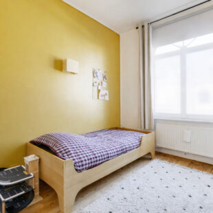Coup de coeur assuré ! Maison 1930 rénovée – 110 m² – 3 chambres – jardin &nbsp;Sous compromis&nbsp;