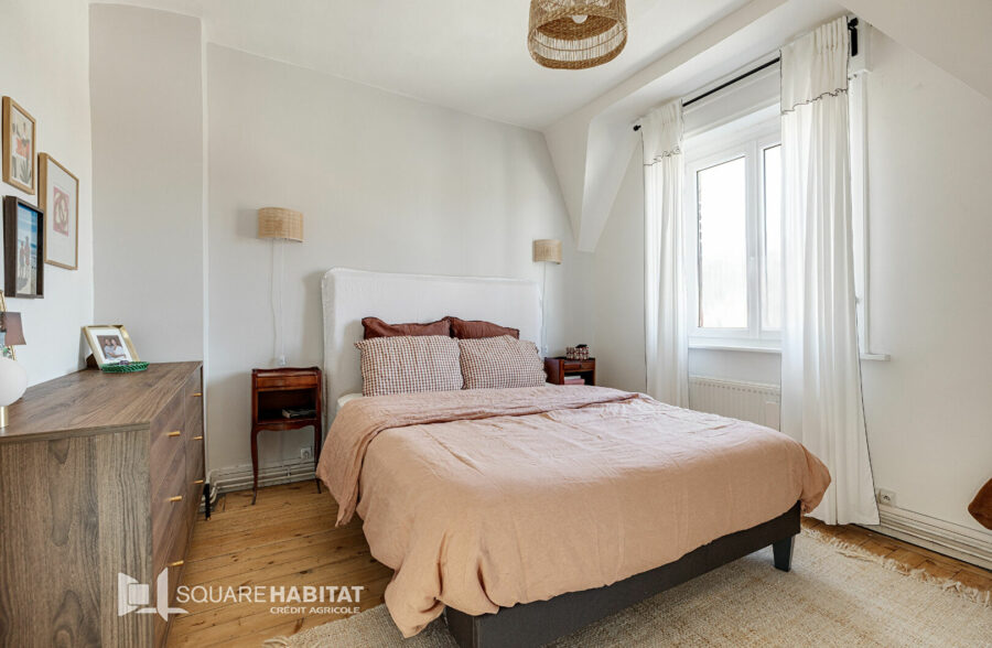 Coup de coeur assuré ! Maison 1930 rénovée – 110 m² – 3 chambres – jardin &nbsp;Sous compromis&nbsp;