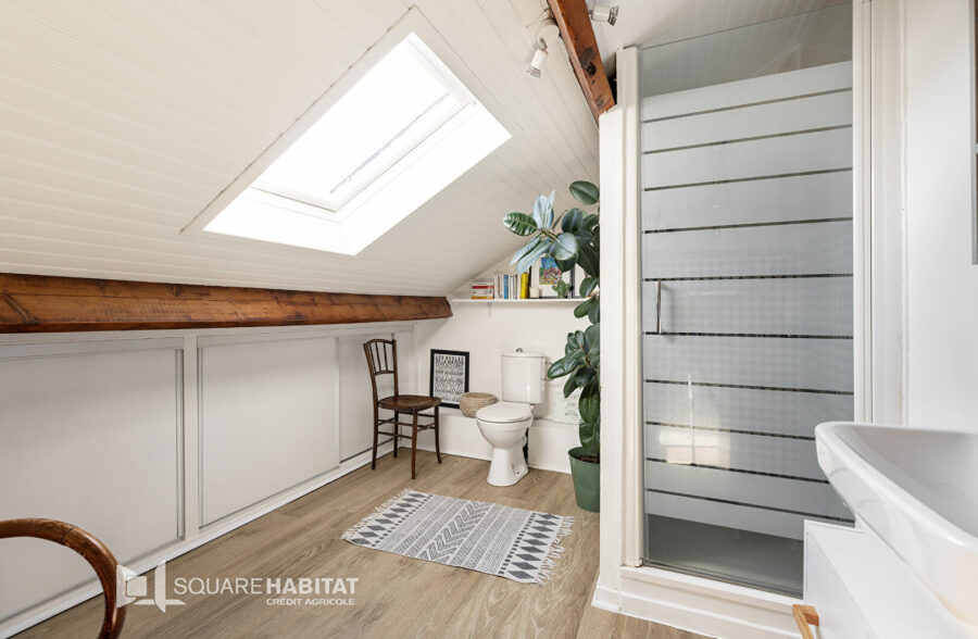 Coup de coeur assuré ! Maison 1930 rénovée – 110 m² – 3 chambres – jardin &nbsp;Sous compromis&nbsp;