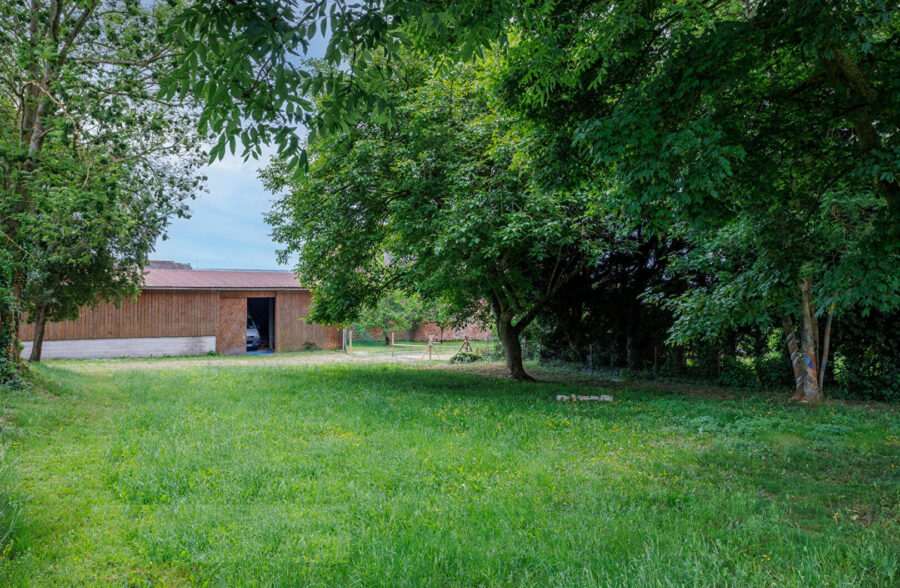 Maison Avec Terrain BERMERAIN 10 pièce(s)
