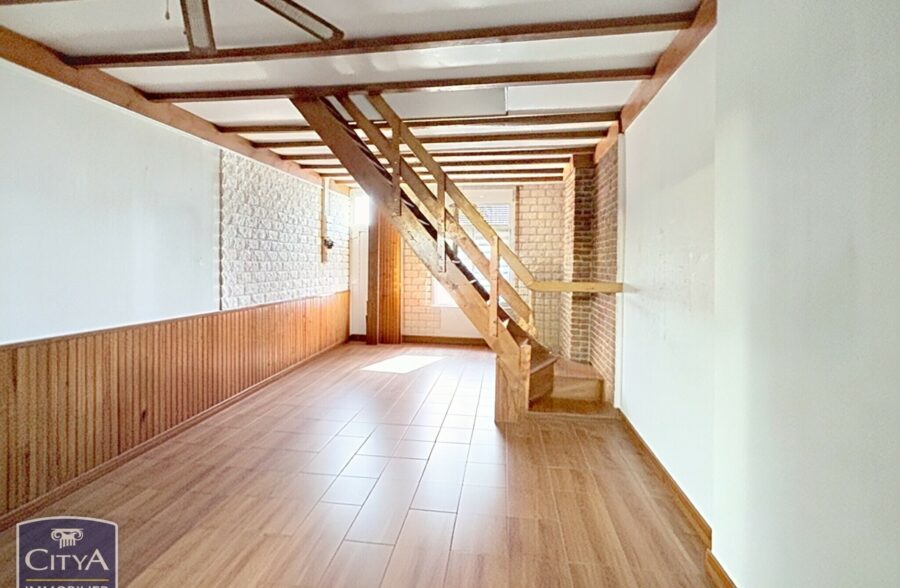 Maison Avec Terrain Saint-Amand-les-Eaux 7 pièce(s)