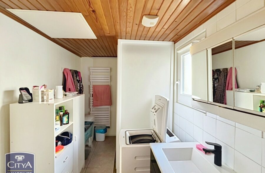 Maison Avec Terrain Saint-Amand-les-Eaux 7 pièce(s)