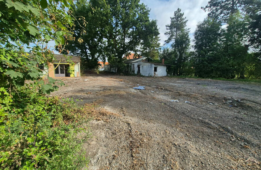 Terrain à Aire-sur-la-Lys