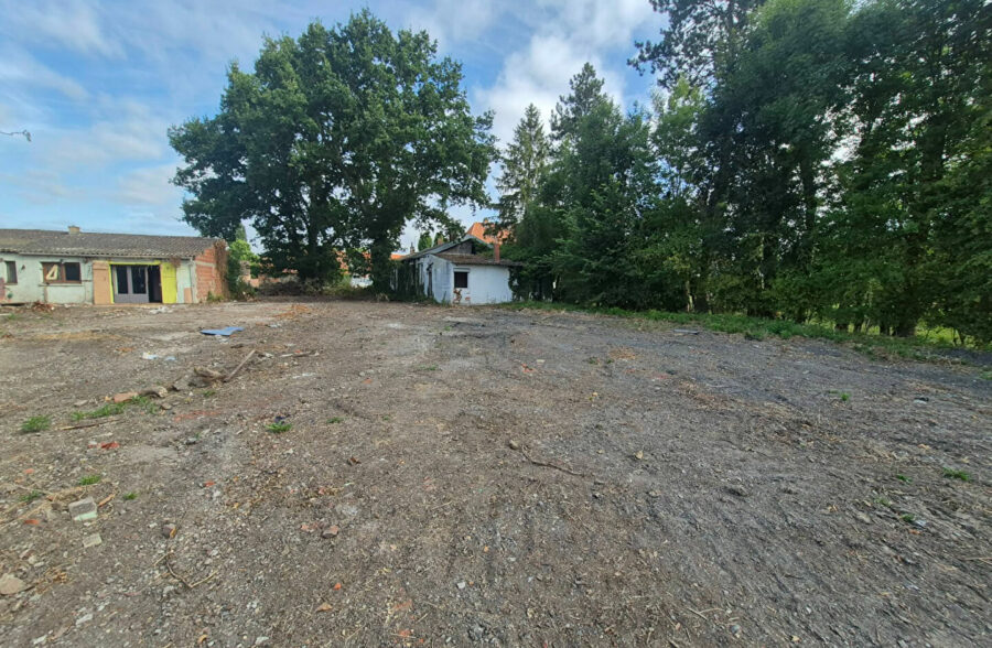 Terrain à Aire-sur-la-Lys