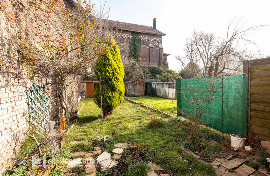 Maison à travaux de +100 m2 avec jardin