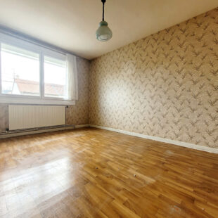 Maison Cuincy 5 pièce(s) 80 m2 <small>&nbsp;Sous compromis&nbsp;</small>