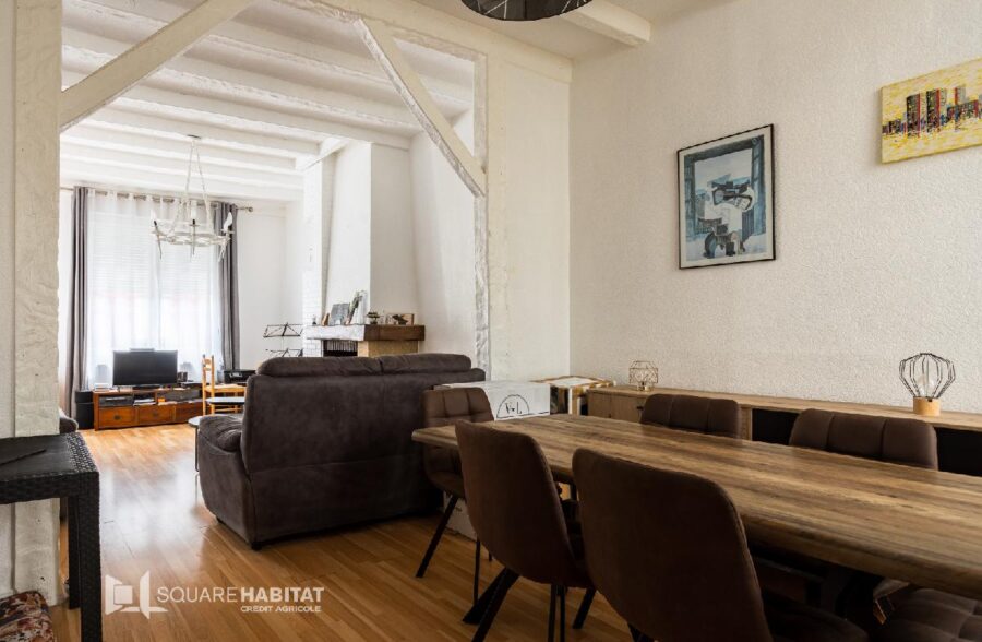 Secteur Egalité ! Venez découvrir cette superbe habitation atypique, au charme incontestable ! <small>&nbsp;Sous compromis&nbsp;</small>