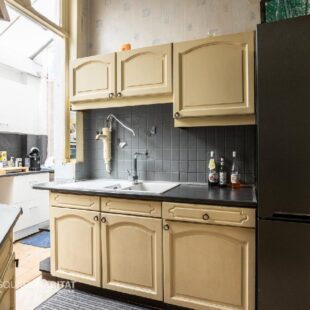 Secteur Egalité ! Venez découvrir cette superbe habitation atypique, au charme incontestable ! <small>&nbsp;Sous compromis&nbsp;</small>