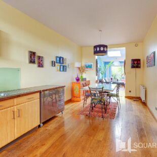 LILLE FIVES – MAISON 5 PIECES – PAS DE MITOYENNETE – GRANDE PIECE DE VIE – PROCHE METRO –