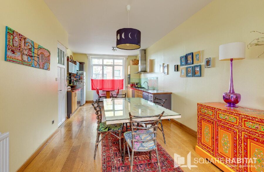 LILLE FIVES – MAISON 5 PIECES – PAS DE MITOYENNETE – GRANDE PIECE DE VIE – PROCHE METRO –