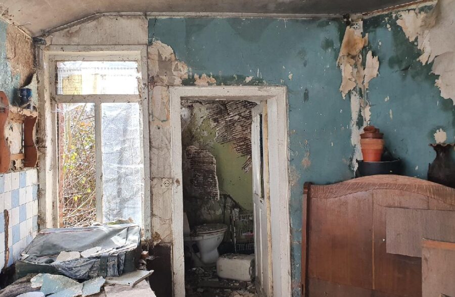 SOMAIN 49000Euro , petit prix , maison de ville a rénover .