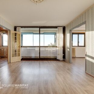 HYPER CENTRE : APPARTEMENT TYPE 3 AVEC DOUBLE SEJOUR + STATIONNEMENT PRIVE