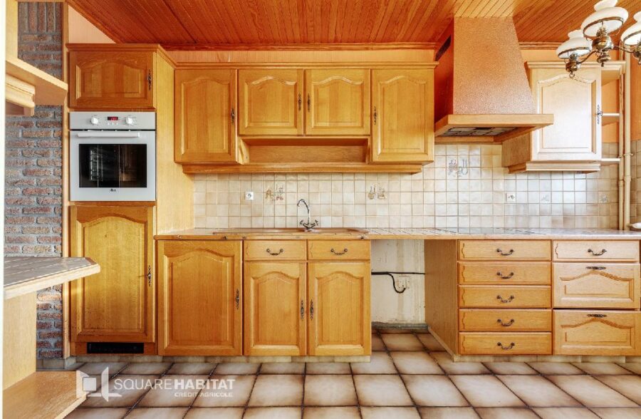 HYPER CENTRE : APPARTEMENT TYPE 3 AVEC DOUBLE SEJOUR + STATIONNEMENT PRIVE