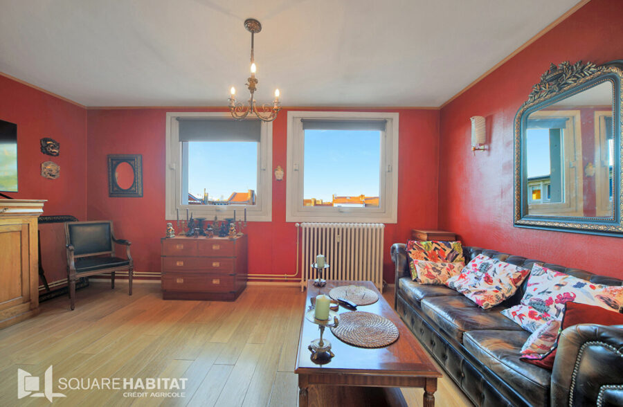 Appartement Lens 2 pièce(s) 42.61 m2 cave+ garage.