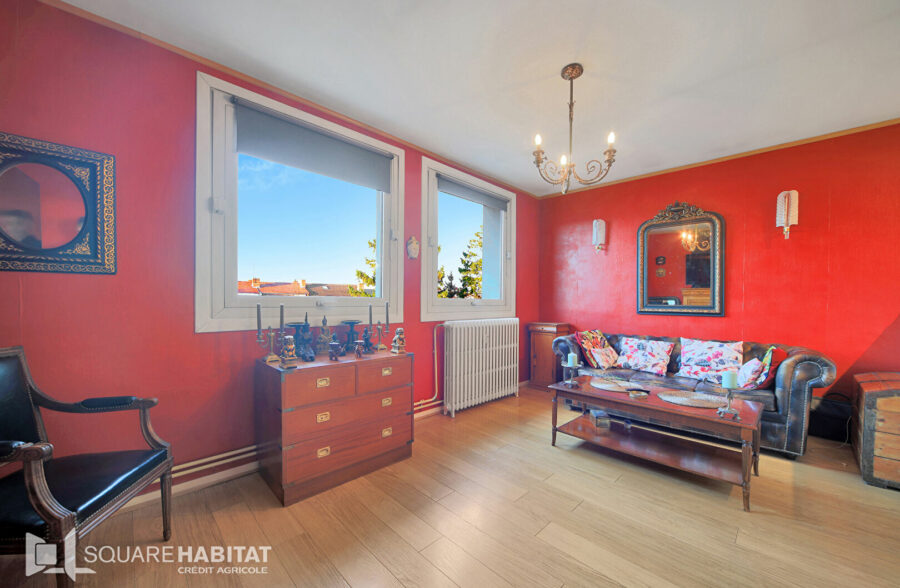 Appartement Lens 2 pièce(s) 42.61 m2 cave+ garage.