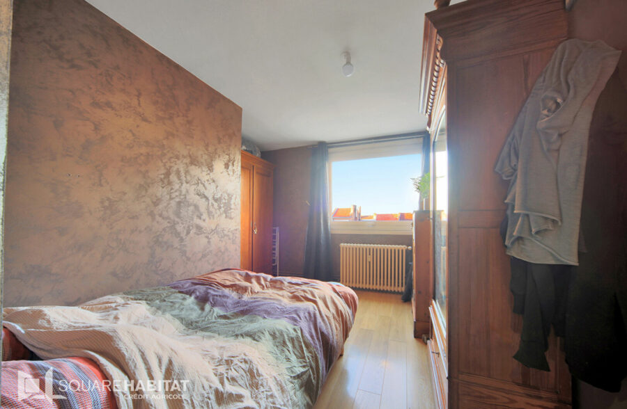 Appartement Lens 2 pièce(s) 42.61 m2 cave+ garage.