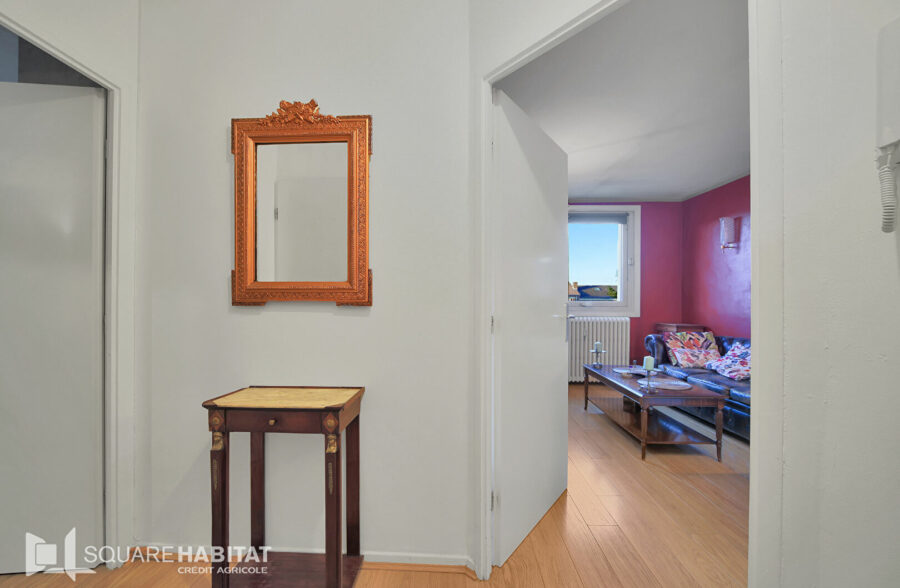 Appartement Lens 2 pièce(s) 42.61 m2 cave+ garage.