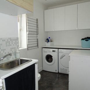 SEMI BOURGEOISE  4 CHAMBRES ET JARDIN SECTEUR LES FRANCS