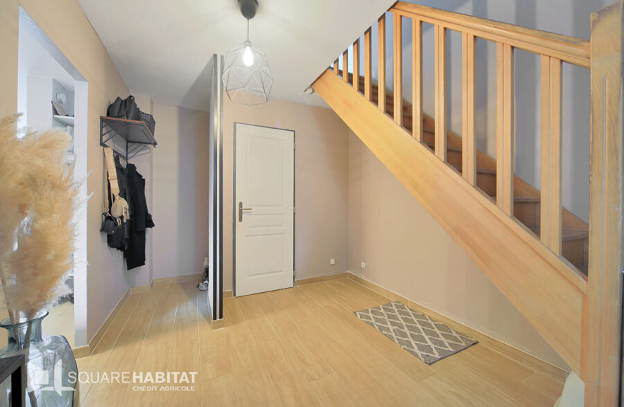 COURCELLES-LES-LENS Pavillon individuel, 4 chambres, jardin, garage.